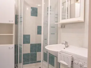 Pronájem bytu 2+kk, Praha - Černý Most, Trytova, 33 m2