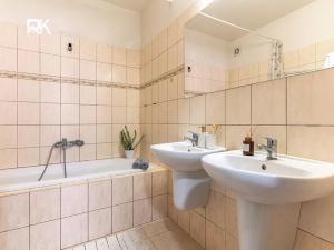 Prodej bytu 3+kk, Kolín, Chelčického, 75 m2