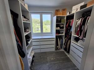 Prodej bytu 3+kk, Cheb, Boženy Němcové, 69 m2
