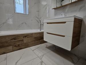Pronájem bytu 4+1, Václavovice, Milíře, 102 m2