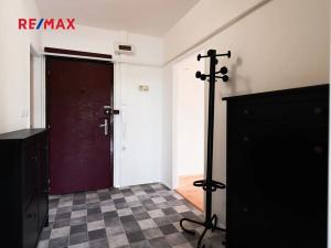 Pronájem bytu 4+kk, Praha - Libeň, Rozšířená, 90 m2