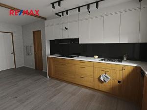 Prodej rodinného domu, Hrušovany nad Jevišovkou, Na Hrádku, 172 m2