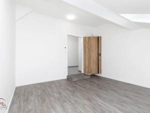 Pronájem bytu 2+kk, Ostrava, Křišťanova, 94 m2
