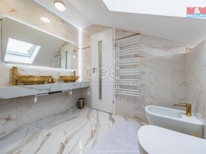 Prodej rodinného domu, Kunice, Do Žlábek, 340 m2