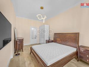 Pronájem bytu 2+1, Praha - Vinohrady, Římská, 82 m2
