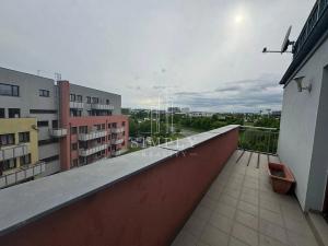 Pronájem bytu 3+1, Praha - Štěrboholy, Andersenova, 68 m2