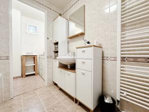 Prodej rodinného domu, Luže, 180 m2