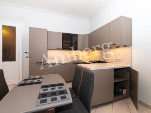 Prodej bytu 2+kk, Praha - Nové Město, Tyršova, 60 m2