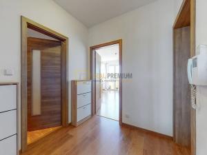 Pronájem bytu 2+kk, Uherské Hradiště, Jabloňová, 63 m2