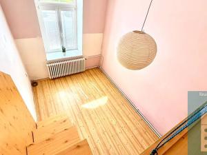 Prodej bytu 2+1, Holešov, nám. Svobody, 69 m2
