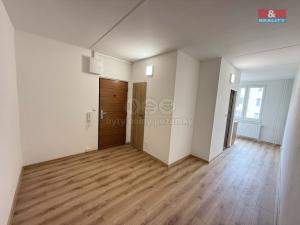 Pronájem bytu 2+1, Louny, Kpt. Nálepky, 65 m2