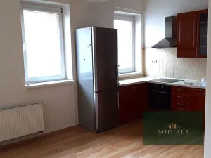 Prodej bytu 2+1, České Budějovice, Nerudova, 69 m2