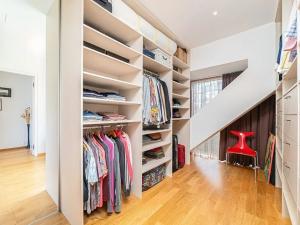 Prodej bytu 3+kk, Praha - Smíchov, Kobrova, 183 m2