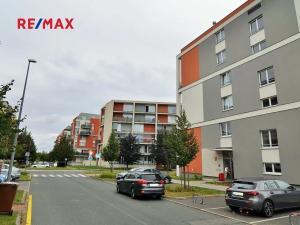 Pronájem bytu 1+kk, Praha - Zličín, Sazovická, 35 m2