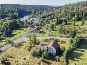 Prodej výrobních prostor, Libá, 260 m2
