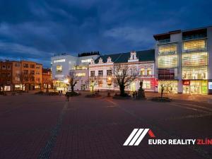 Pronájem kanceláře, Zlín, náměstí Míru, 108 m2