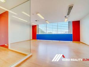 Pronájem kanceláře, Zlín, náměstí Míru, 108 m2