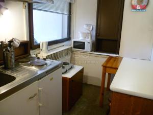 Pronájem bytu 1+kk, Praha - Hlubočepy, Pod Ateliéry, 36 m2