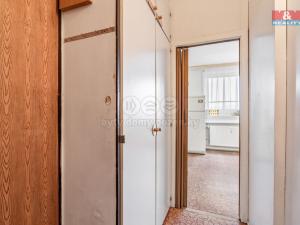 Pronájem bytu 1+1, Ústí nad Labem - Mojžíř, Peškova, 32 m2