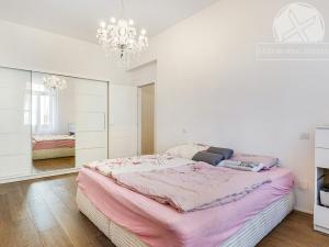 Prodej bytu 3+kk, Praha - Smíchov, Kmochova, 69 m2