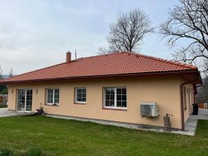 Pronájem rodinného domu, Dlouhý Most, 160 m2