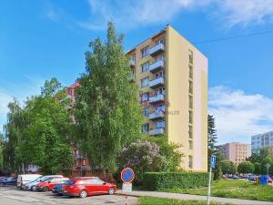 Pronájem bytu 2+1, Jindřichův Hradec, sídliště Vajgar, 57 m2
