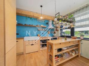 Prodej bytu 3+kk, Praha - Holešovice, U průhonu, 76 m2