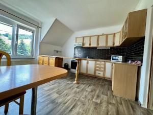 Prodej bytu 3+1, Česká Ves, Jánského, 85 m2