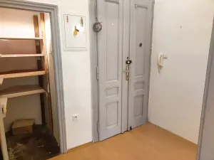 Pronájem bytu 2+kk, Praha - Smíchov, U Nikolajky, 44 m2