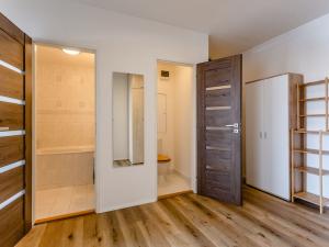 Pronájem bytu 3+kk, Praha - Chodov, Mikulova, 64 m2