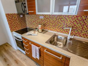 Pronájem bytu 3+kk, Praha - Chodov, Mikulova, 64 m2