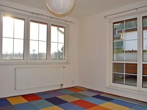 Pronájem bytu 3+kk, Praha - Hlubočepy, Voskovcova, 90 m2