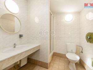 Pronájem kanceláře, Žatec, náměstí Svobody, 93 m2