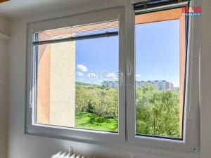 Pronájem bytu 3+1, Praha - Kobylisy, Kaňkovského, 72 m2