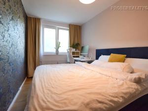 Prodej bytu 3+1, Beroun, Nerudova, 66 m2