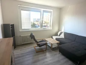 Pronájem bytu 2+kk, Ústí nad Labem, Šrámkova, 40 m2