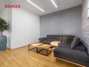 Prodej kanceláře, Plzeň, Plaská, 65 m2