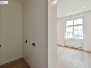 Pronájem bytu 3+kk, Praha - Vinohrady, náměstí Jiřího z Poděbrad, 93 m2