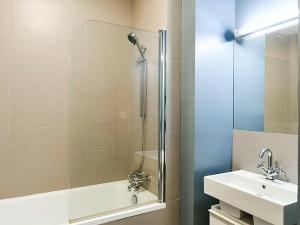 Pronájem bytu 2+kk, Praha - Vinohrady, Lucemburská, 50 m2