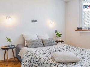 Prodej bytu 2+1, Praha - Malešice, Plaňanská, 51 m2