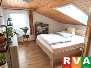 Prodej rodinného domu, Hradec, 200 m2