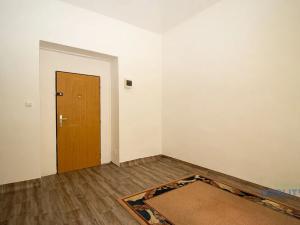 Pronájem bytu 1+kk, Praha - Žižkov, Vlkova, 21 m2