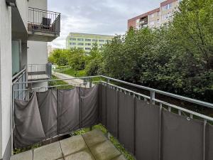 Pronájem bytu 1+kk, Praha - Hlubočepy, Silurská, 33 m2