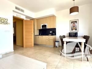 Prodej bytu 3+kk, Manilva, Španělsko, 56 m2
