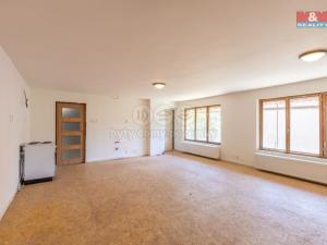 Prodej rodinného domu, Pochvalov, 220 m2