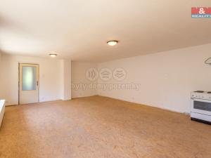 Prodej rodinného domu, Pochvalov, 220 m2