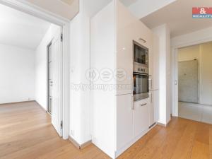 Prodej bytu 3+kk, Praha, Na Maninách, 70 m2