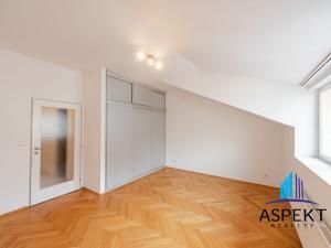 Pronájem bytu 2+kk, Praha - Vinohrady, Londýnská, 57 m2