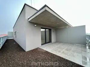 Pronájem bytu 1+kk, Brno, Bratislavská, 35 m2