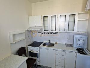 Pronájem bytu 2+1, Zlín, Okružní, 58 m2